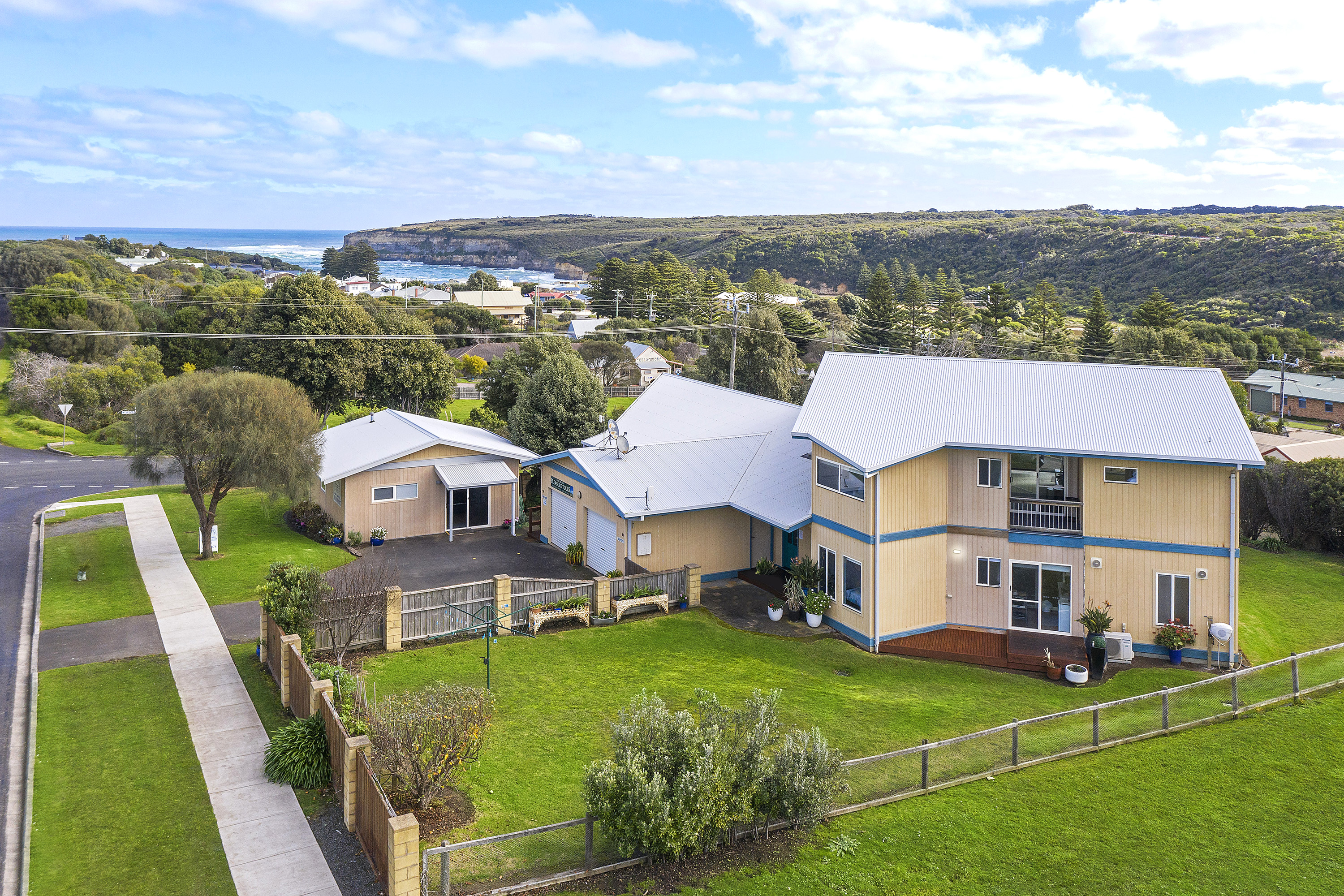 59-61 HENNESSY ST, PORT CAMPBELL VIC 3269, 0 rūma, 0 rūma horoi, House