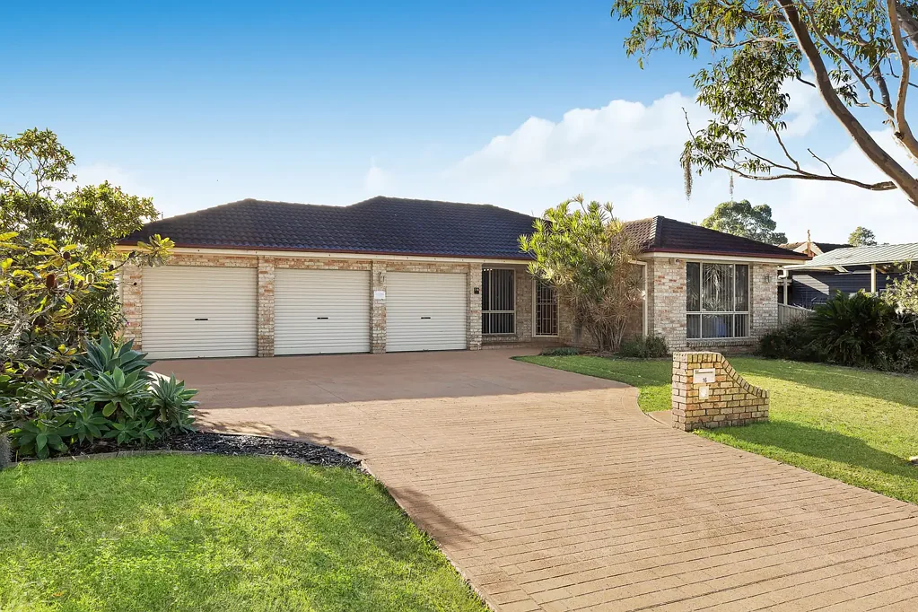 16 Ebony Drive, Hamlyn Terrace, NSW 2259