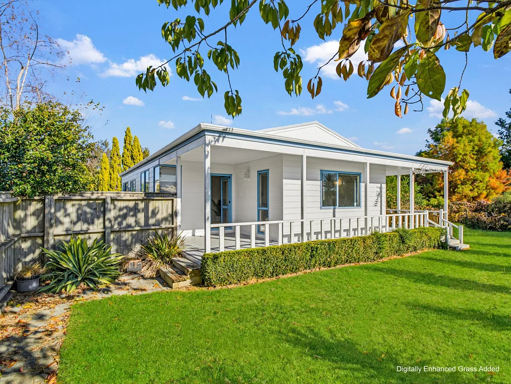 Holdens Bay 2房  Private, Peaceful & Just Moments from the Lake