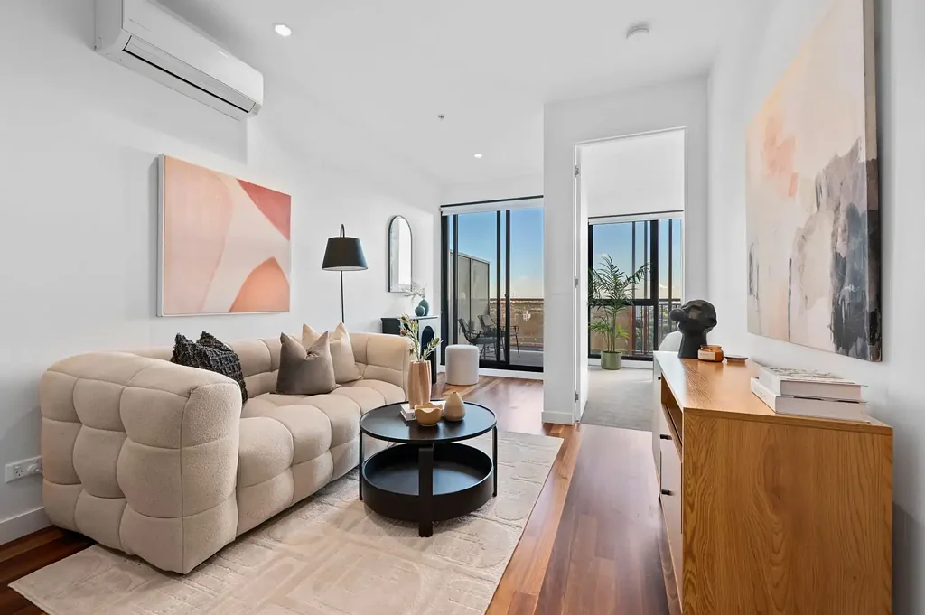 Footscray 2ห้องนอน Contemporary 2-Bedroom Apartment in the Heart of Footscray