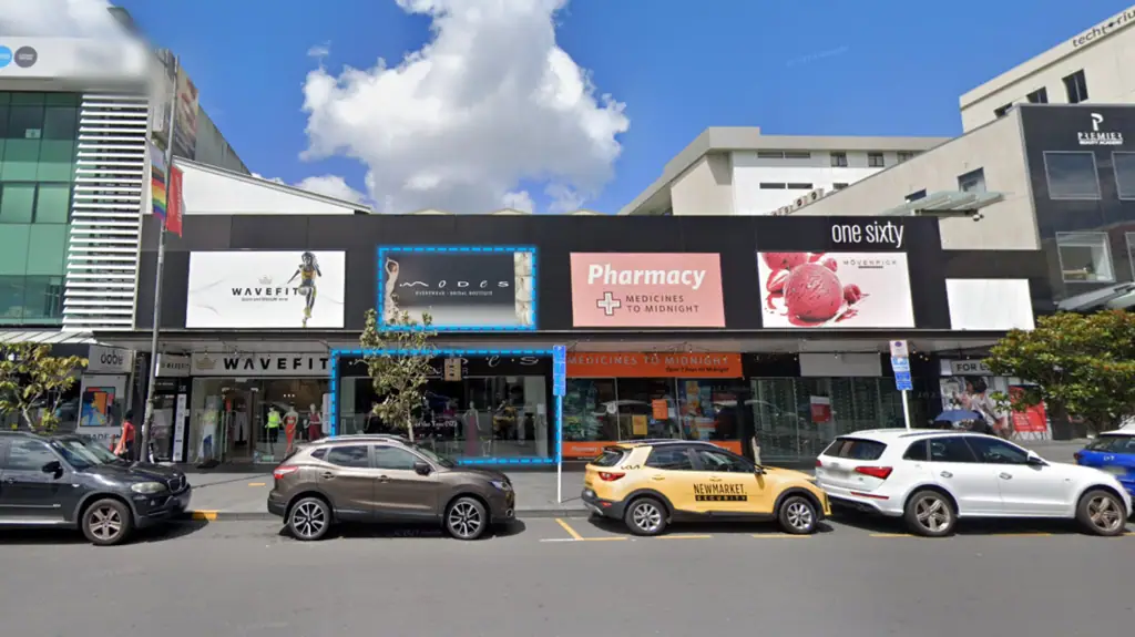 Newmarket Large Broadway retail opportunity