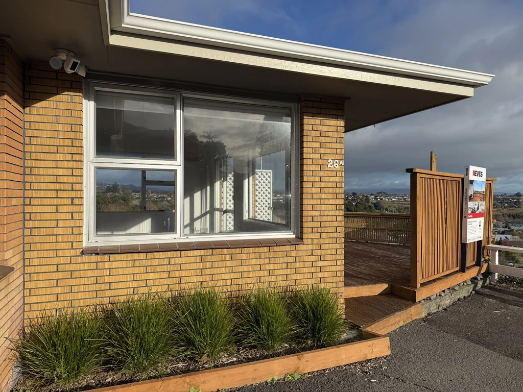 Judea 2chambre Spacious Two-Bedroom, Motivated Vendor