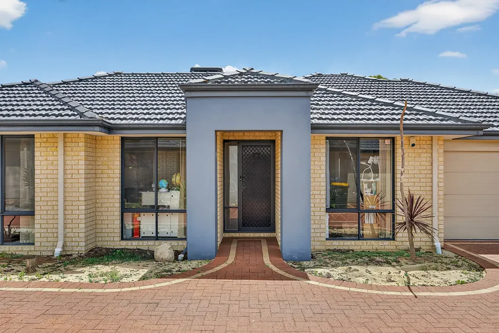4/103 Leach Highway, Wilson, WA 6107