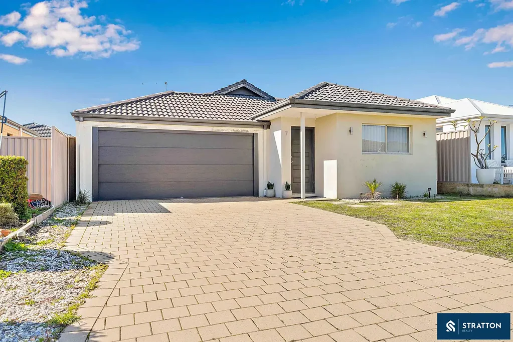 Baldivis 4ਬੈੱਡਰੂਮ Style, Space & Serenity in The Ridge Estate
