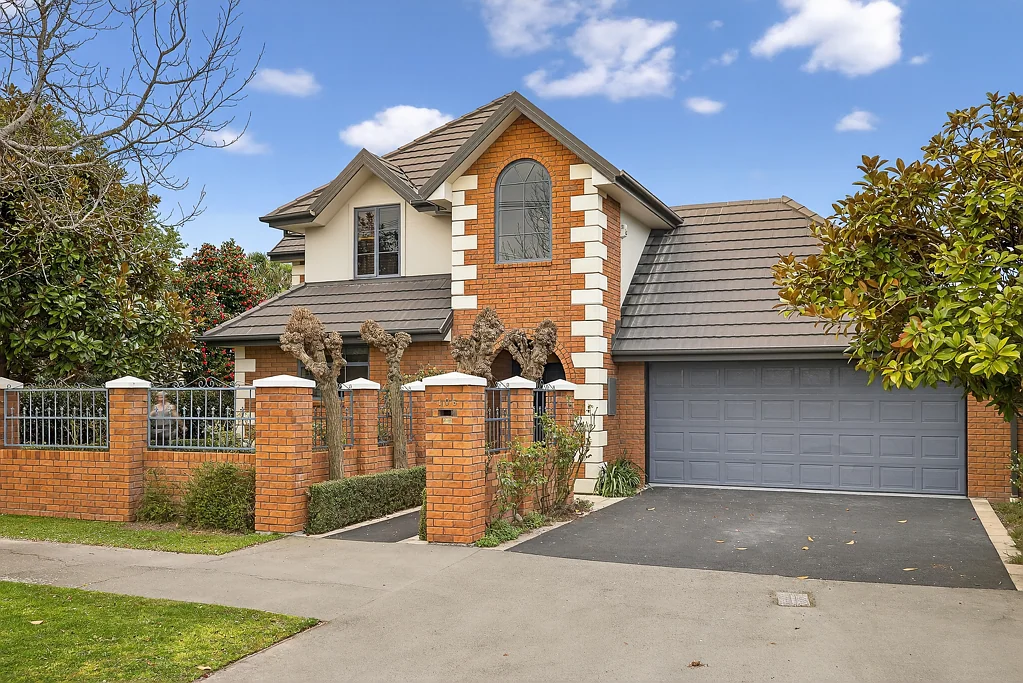 Ilam 4침실 Spacious Family Living in Triple School Zones