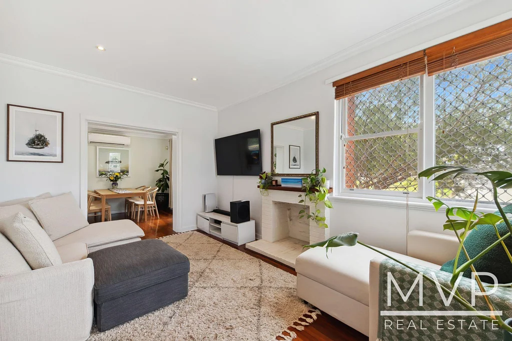 15 Antigonus Street, Coolbellup, WA 6163