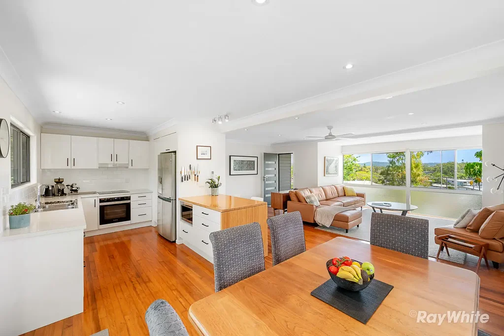 7 Maple Avenue, Sun Valley, QLD 4680