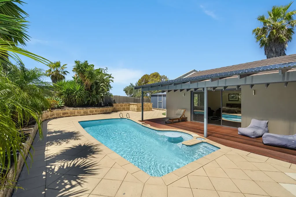Craigie 3房  Barefoot living