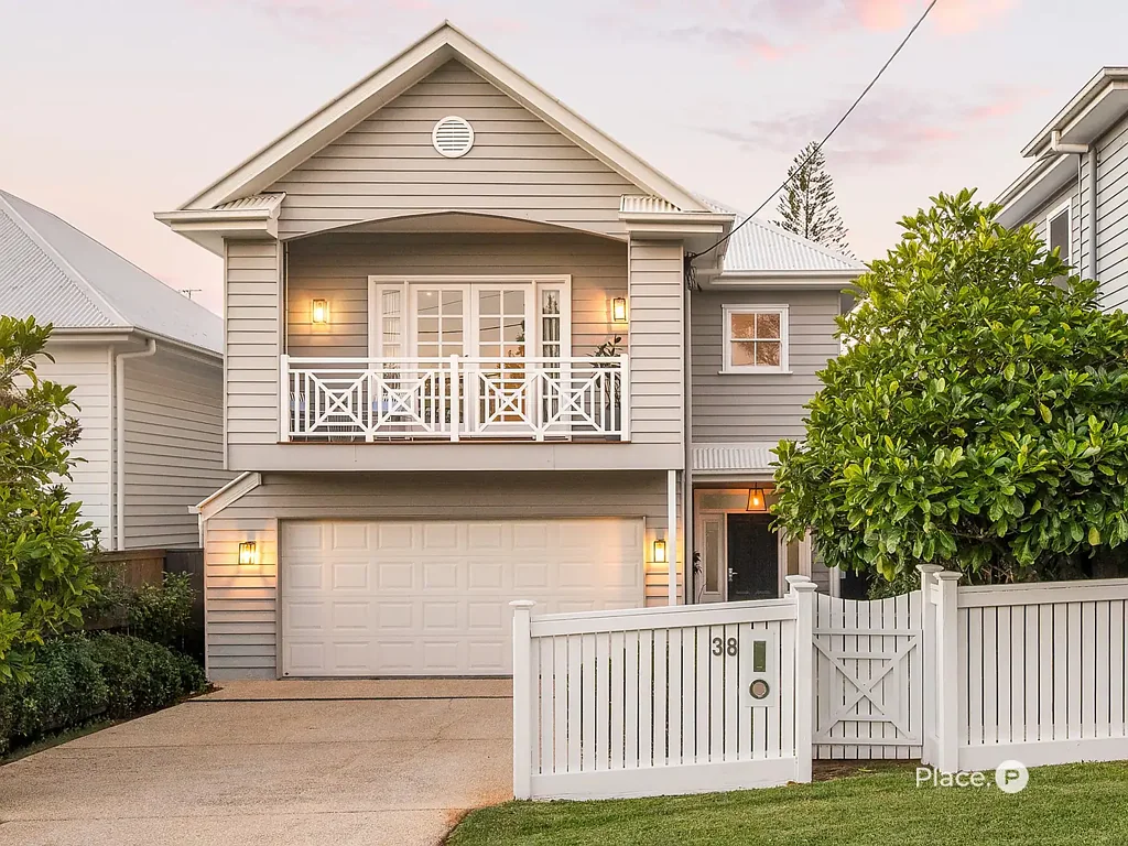 Camp Hill 4Zimmer Hamptons Elegance and a Beautiful Rhythm of Family Life