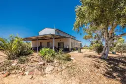 61 Wittenoom Circle, White Peak