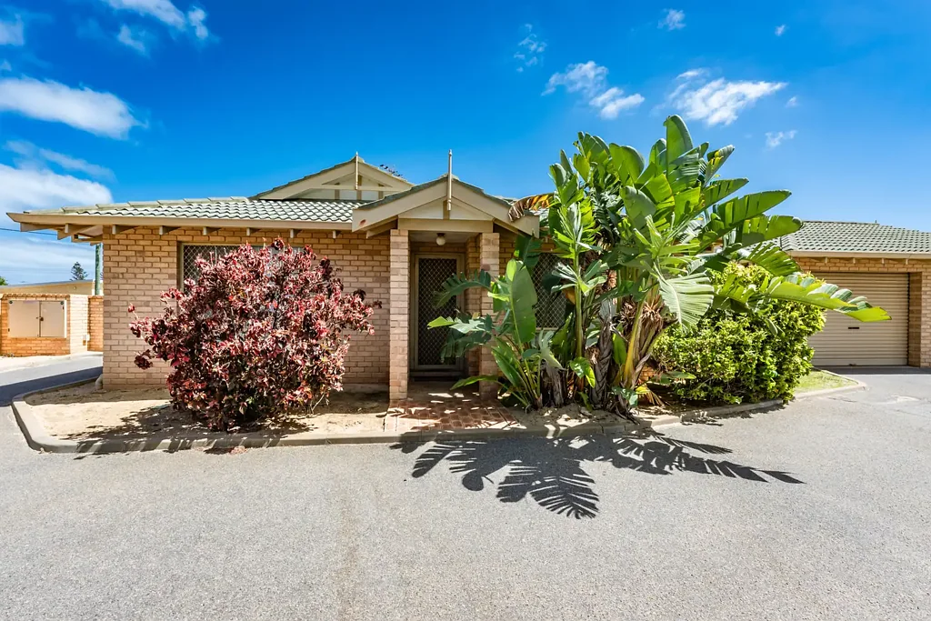 1/9 Holland Street, Geraldton, WA 6530