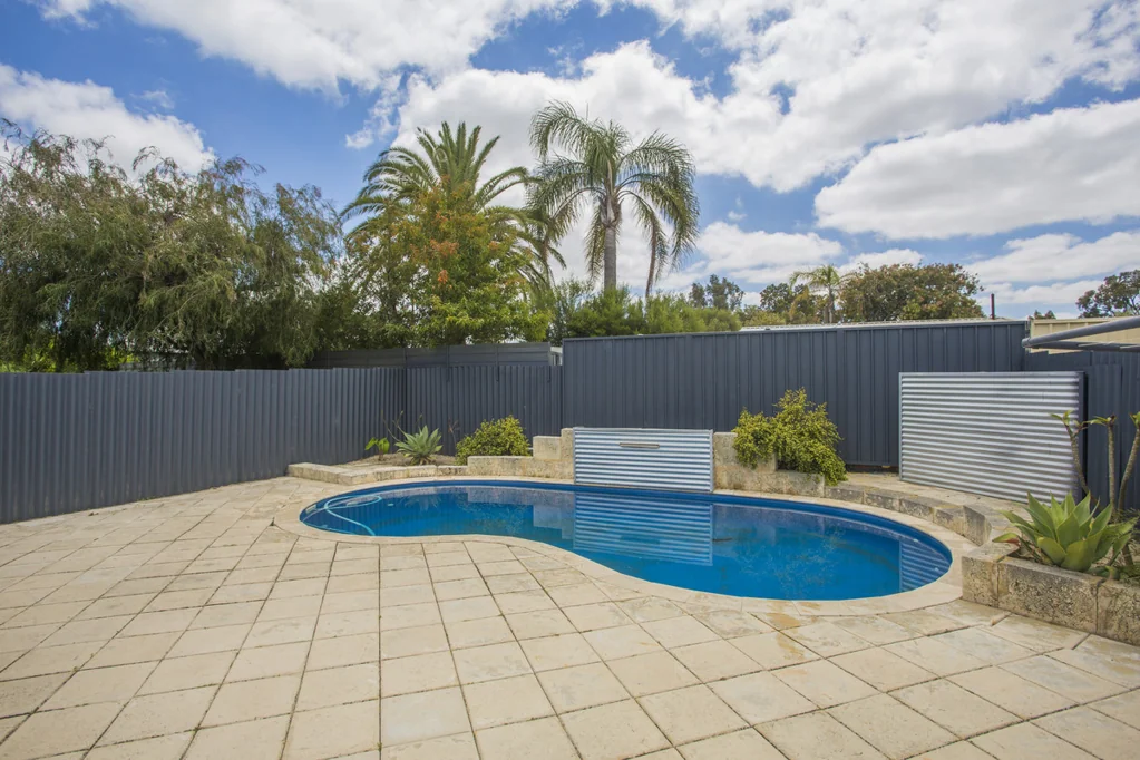 5A Rhagodia Court, Heathridge, WA 6027