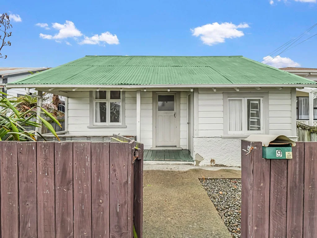 Whanganui 2房  Central City renovation or development opportunity