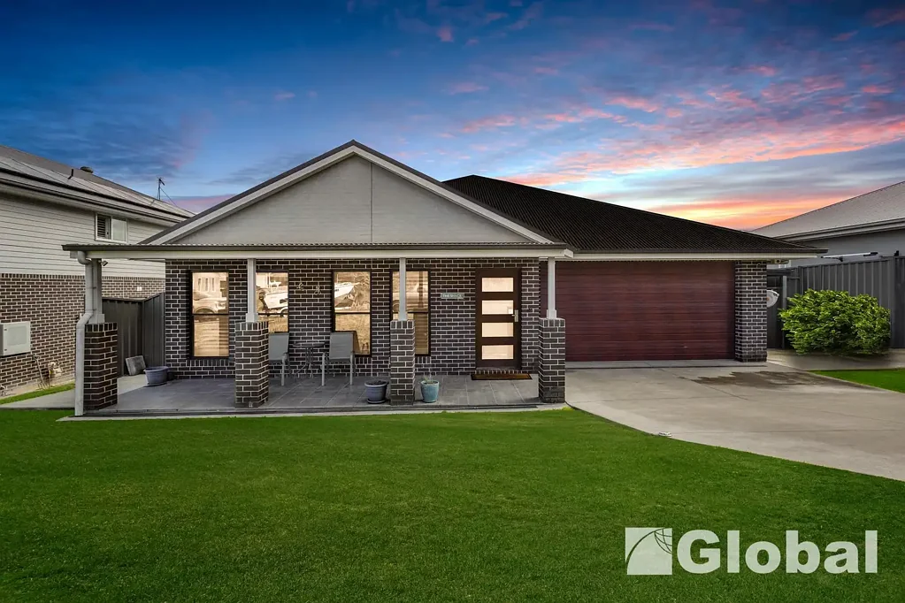 West Wallsend 4房  A Sophisticated Family Retreat