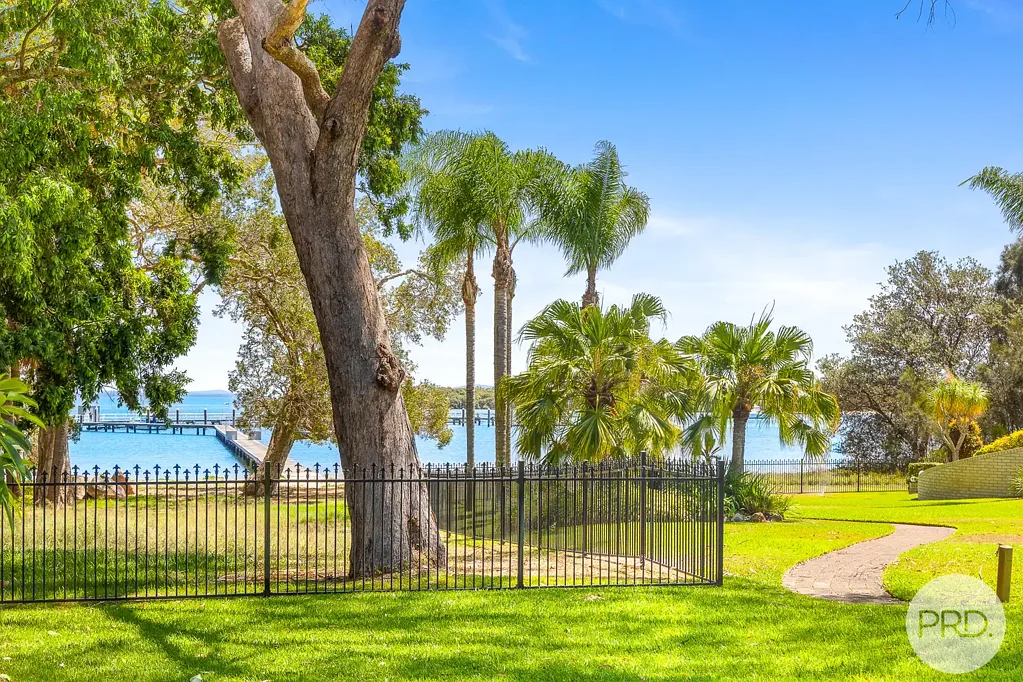 10/4 Cromarty Road, Soldiers Point, NSW 2317