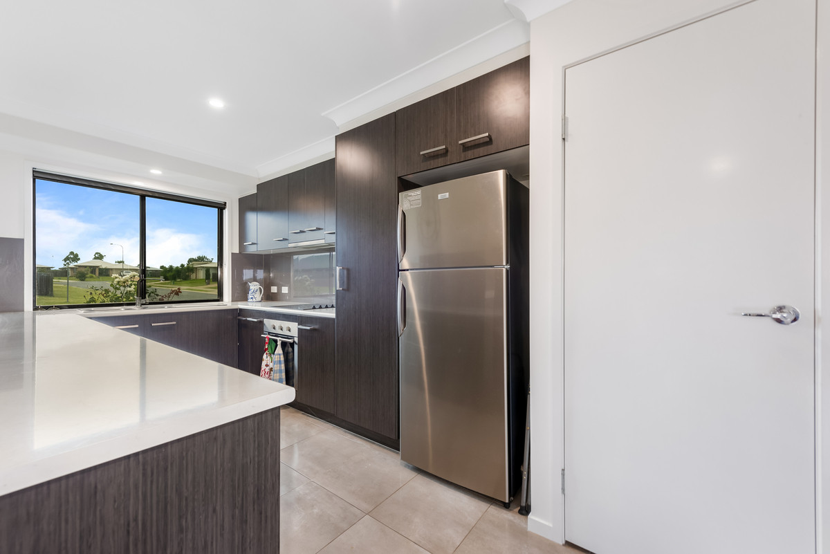 1 FAIRFAX ST, CAMBOOYA QLD 4358, 0房, 0浴, Unit