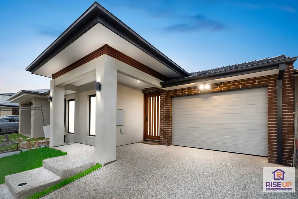 Brand New 4bedroom house $580 per week