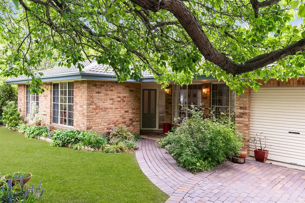 34 Linden Way, Bowral, NSW 2576