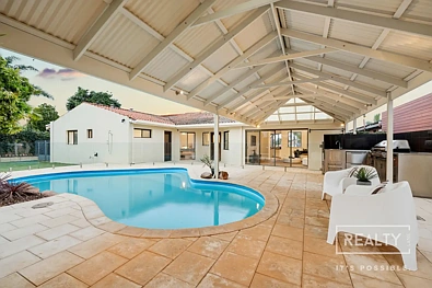 19 Hodder Way, Karrinyup, WA 6018, 5 Bedrooms, 2 Bathrooms, House