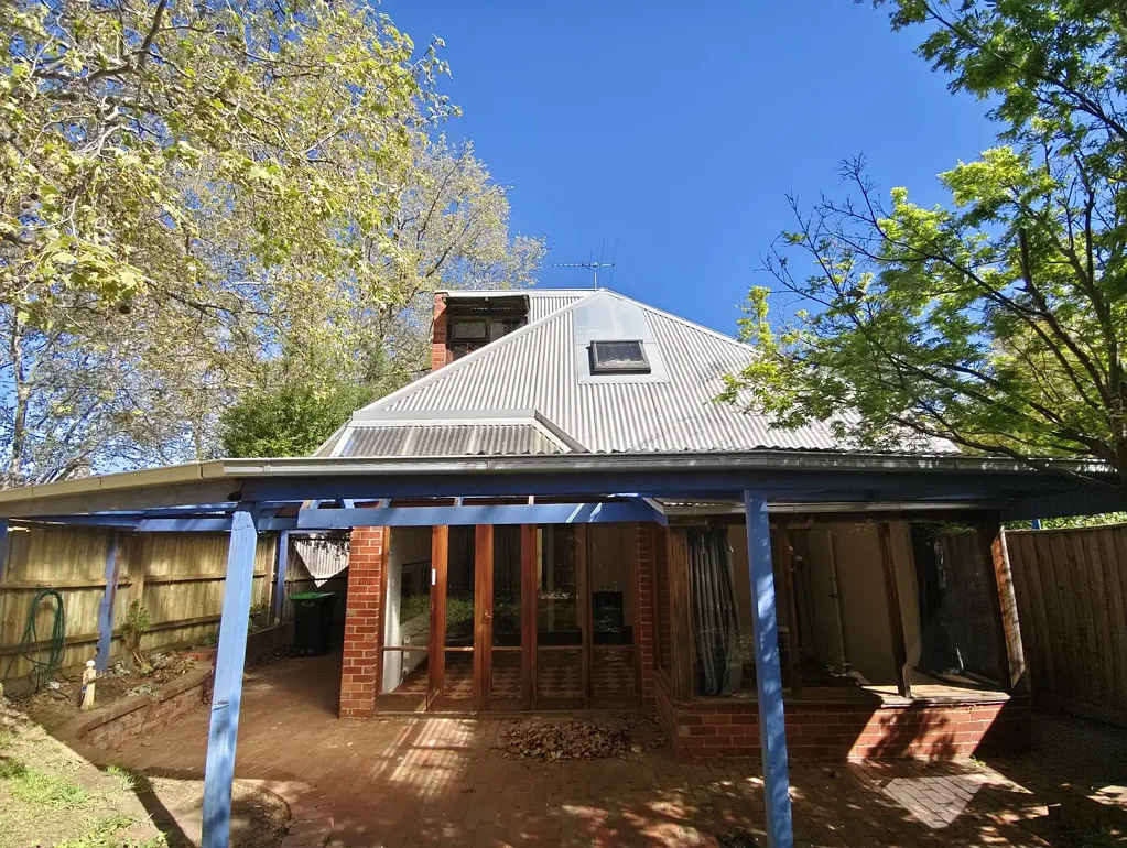 Charming & Spacious 4/5-Bedroom Family Residence in Prime Flemington