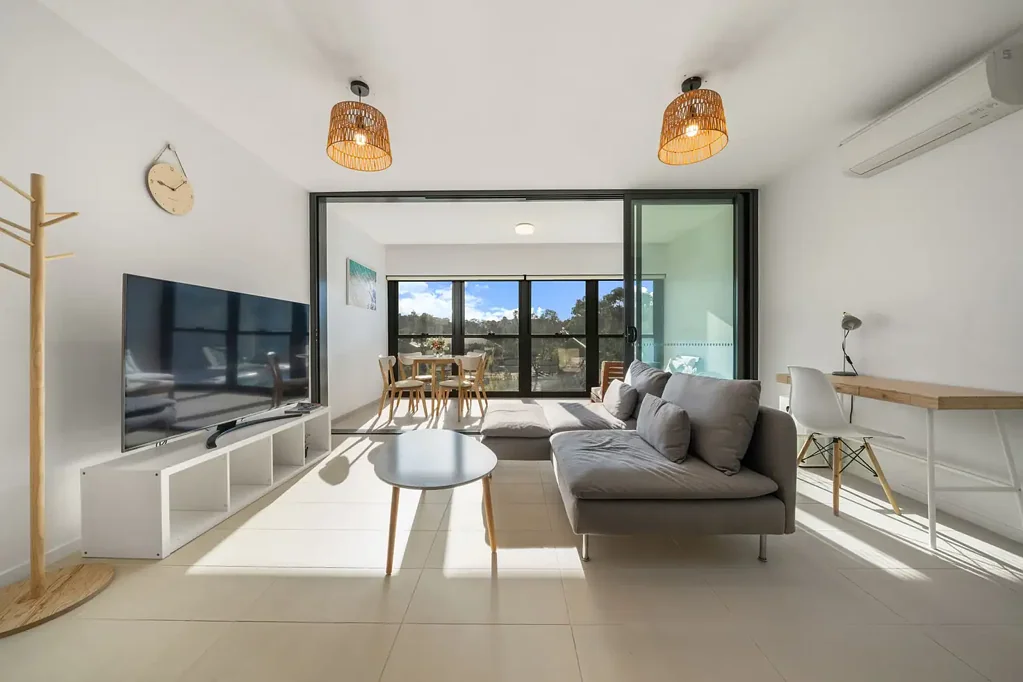 25/97 Eastern Valley Way, Belconnen, ACT 2617