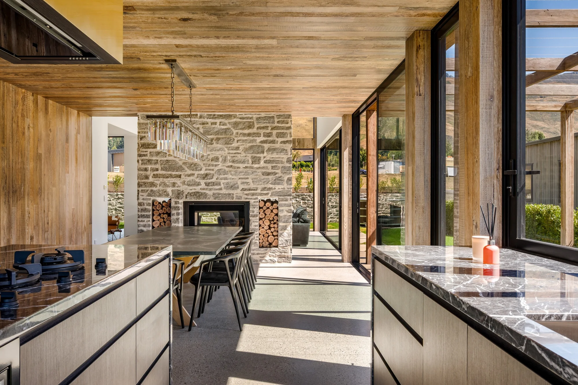 13 Theodore Court, Wanaka, Central Otago, 5 rūma, 4 rūma horoi, House