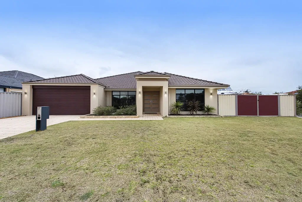 Amazing Ultra-Spacious 4x2 with Exceptional Living Areas