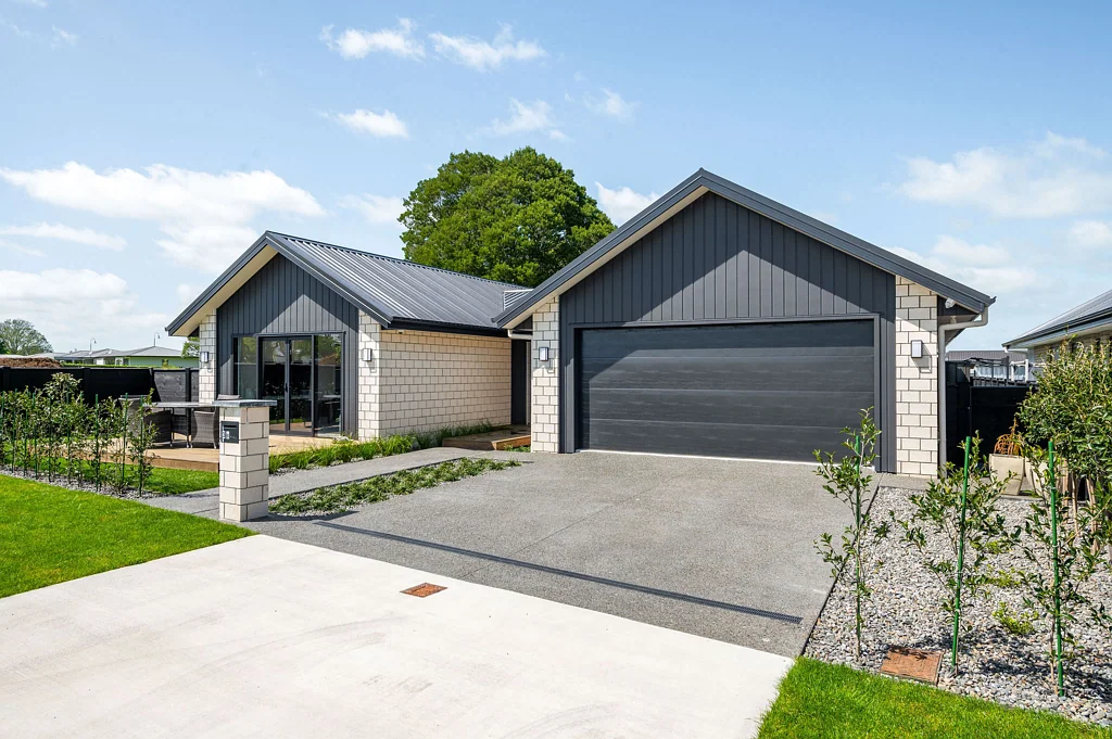 Cambridge 3房  Modern Luxury Meets Effortless Living