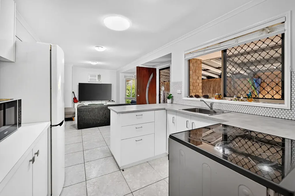 Labrador 2 Bedroom Overseas Liquidation - Single-Level Duplex