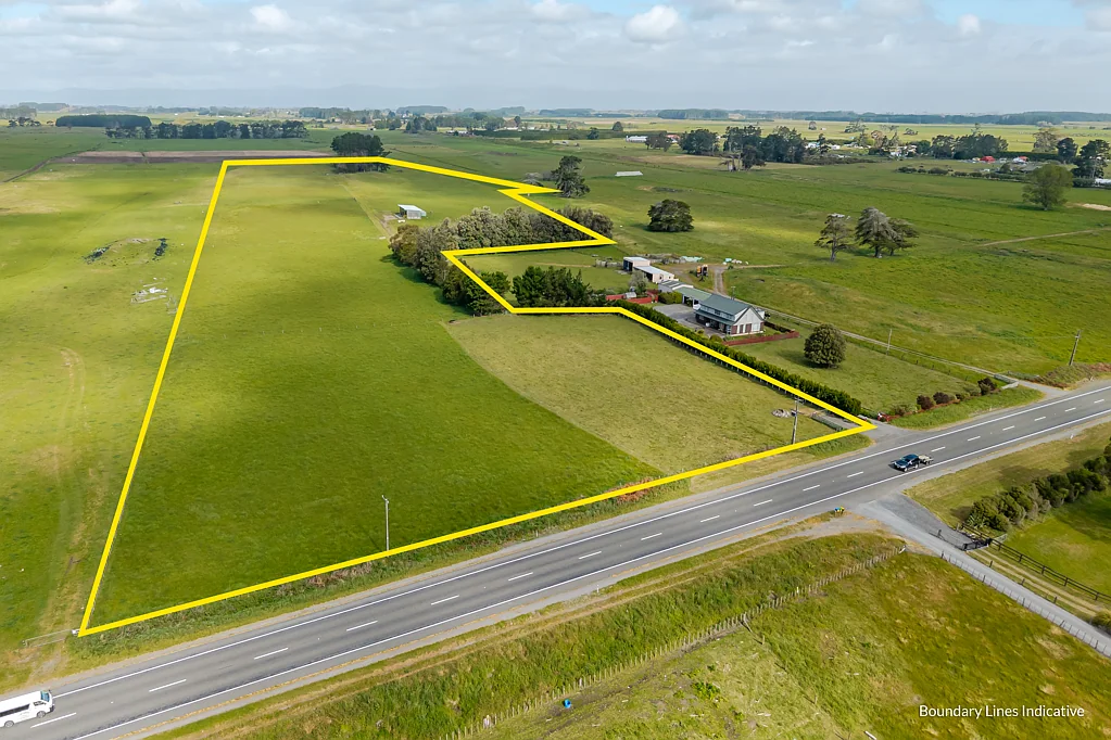 Himatangi  Expansive 11.11 Hectares Ready for Development