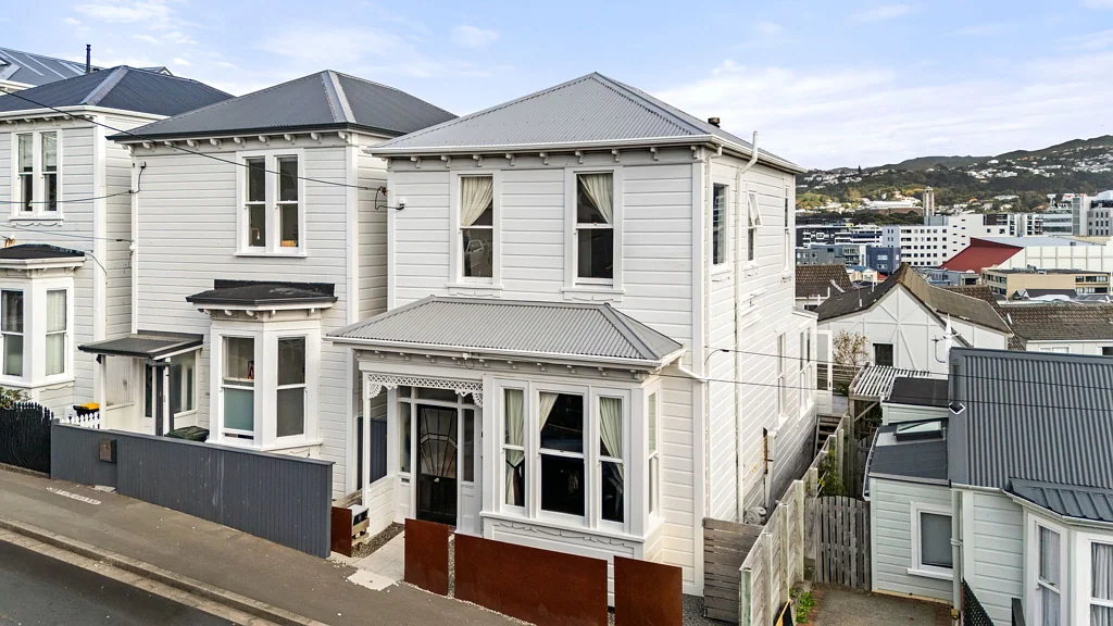 Mount Victoria 3房  AN EXCEPTIONAL HOME - OUTSTANDING LOCATION!