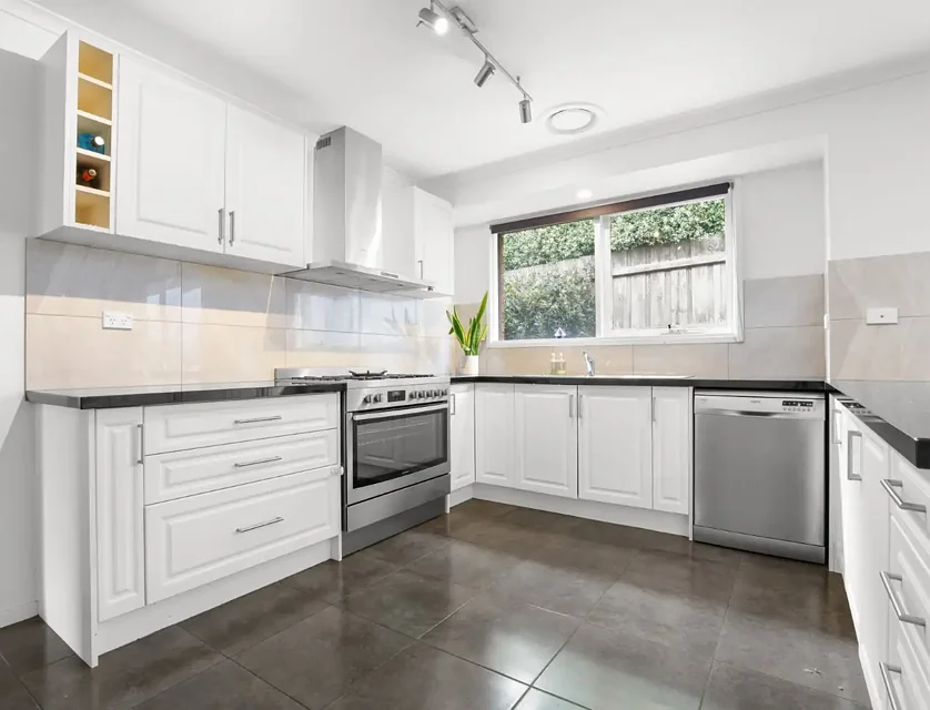 39 Burgess Dr, Langwarrin, VIC 3910, 4房, 2浴, House