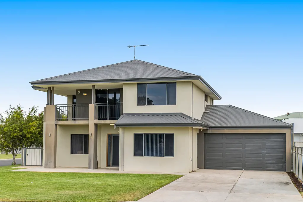 1 Collett Court, Ledge Point, WA 6043