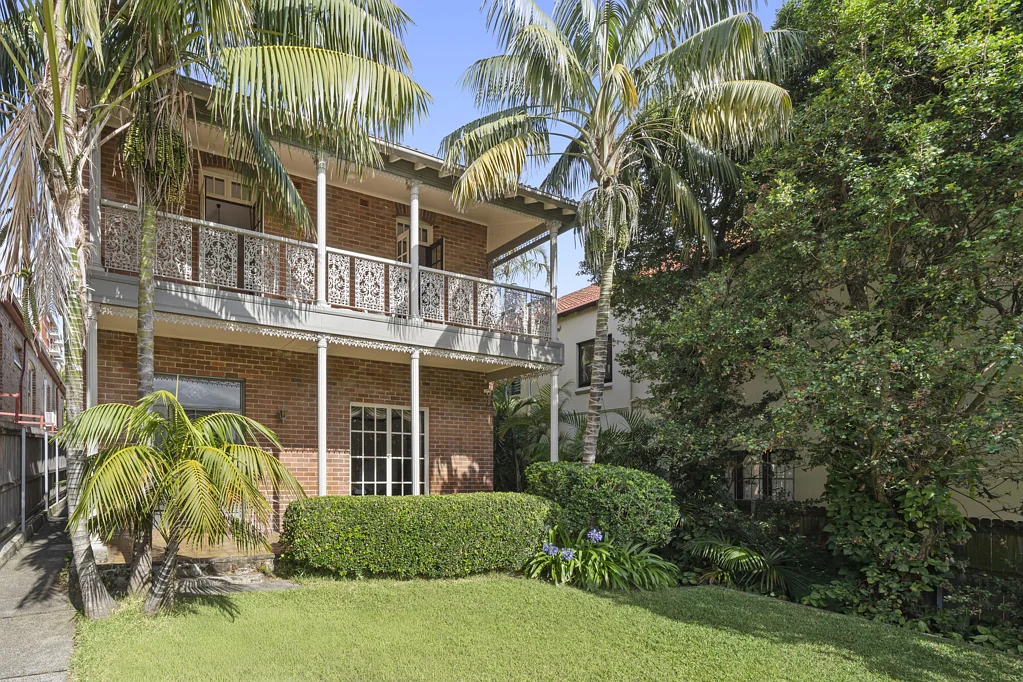 Bondi 3Zimmer Grand Character Residence With Award-Winning Gardens In A Prestigious Bondi Setting