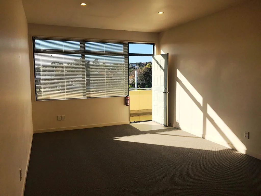 Modern Apartment - Spacious and Convenient