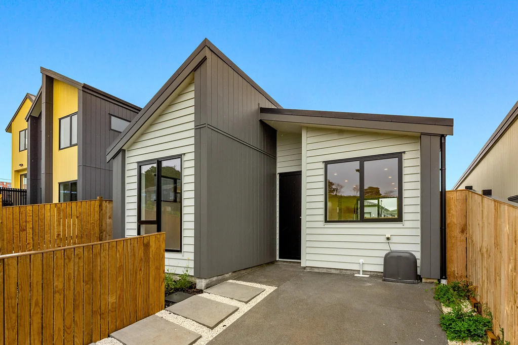 Pukekohe 3 Bedroom Strong Rental Return - Tenanted & Ready to Perform