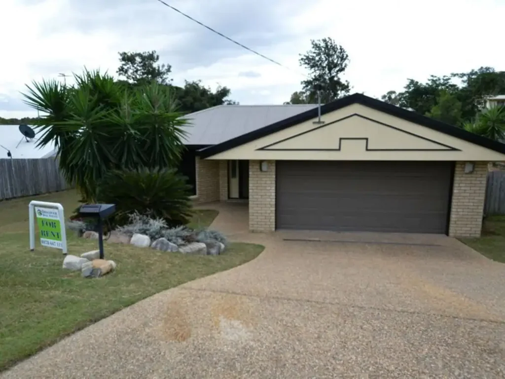 Family Living in Gracemere!