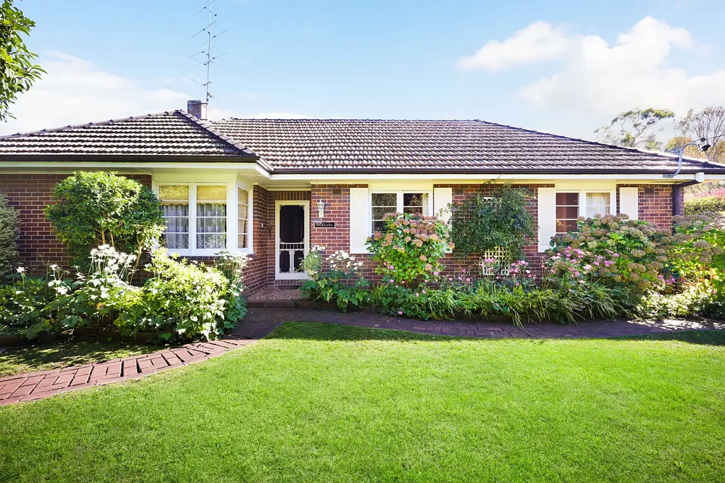 Bowral 6Phòng ngủ Ingelara - Charming Bowral Residence with Detached Guest Accommodation!