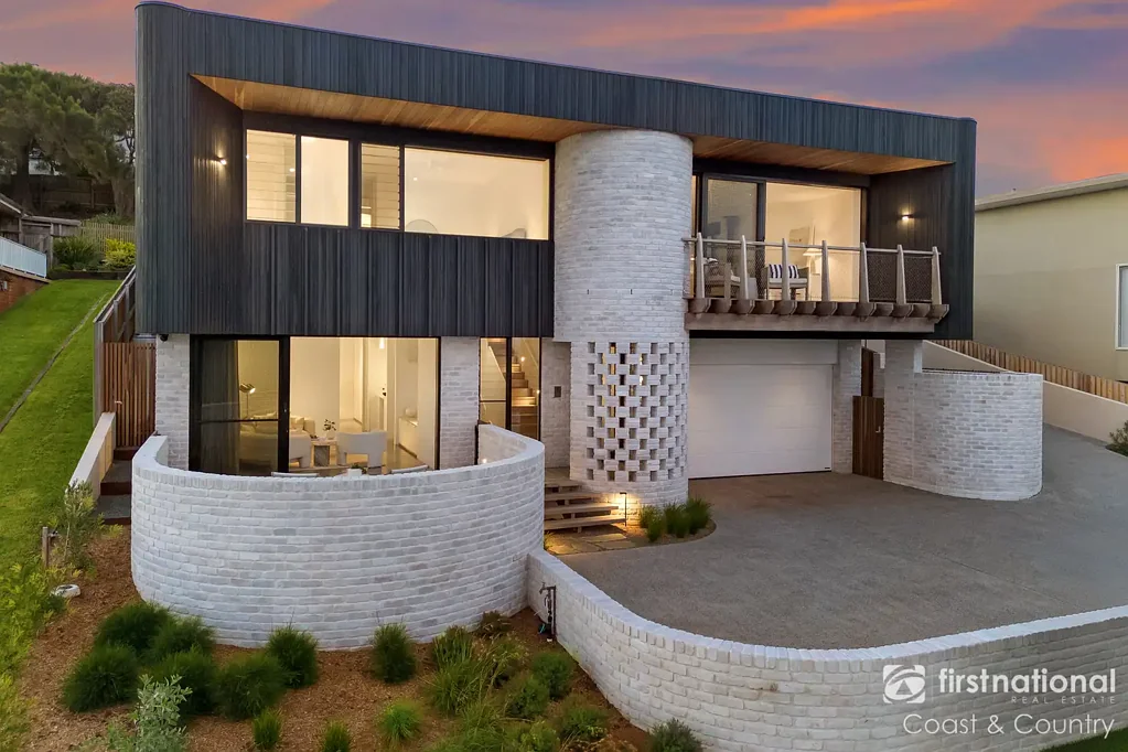 Kiama 4 Bedroom A Brand New Coastal Sanctuary Like No Other