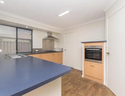 9 Yorlor Way, Quinns Rocks, WA 6030, 4 phòng ngủ, 2 phòng tắm, House