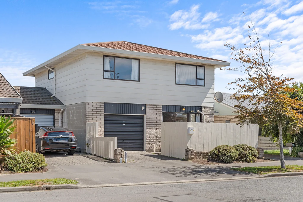 2/41 Picton Avenue, Riccarton, Christchurch, Canterbury