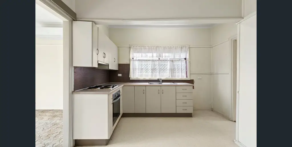 Three bedrooms family house