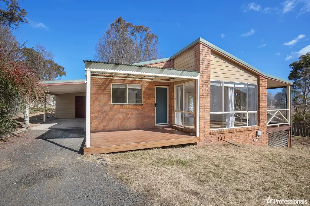 2/28 Ashtree Drive, Armidale, NSW 2350