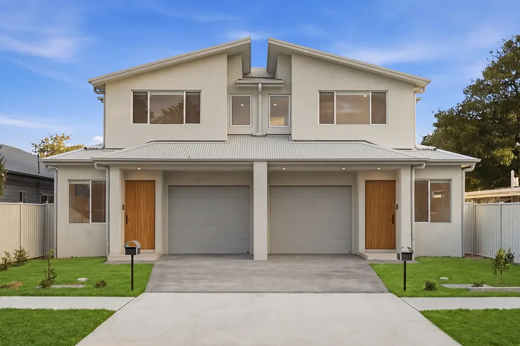 Modern 4-Bedroom Townhouse – Spacious & Stylish Living