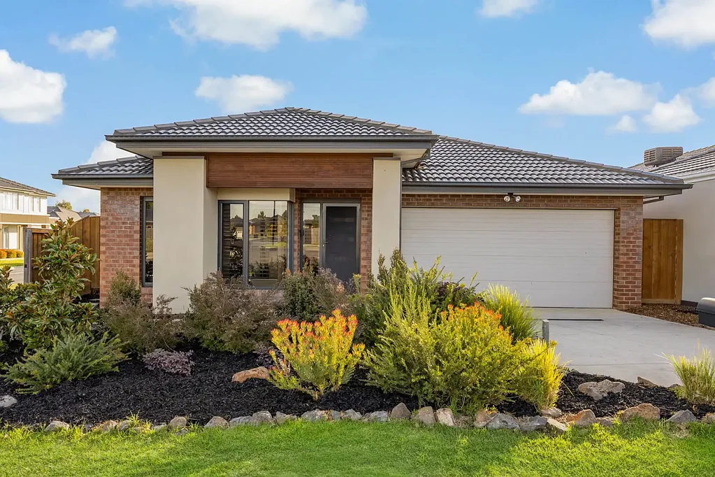 Diggers Rest 4ห้องนอน Spacious, Light-Filled Family Living in Bloomdale