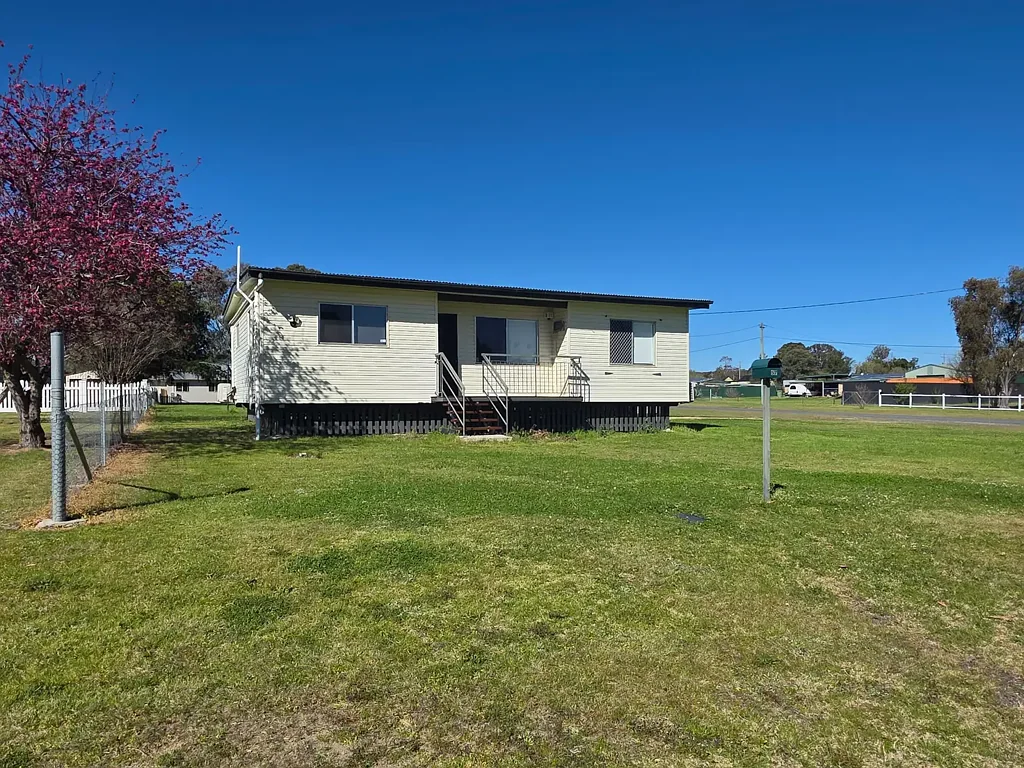 Wallangarra 3房  RELAXED SMALL TOWN LIVING