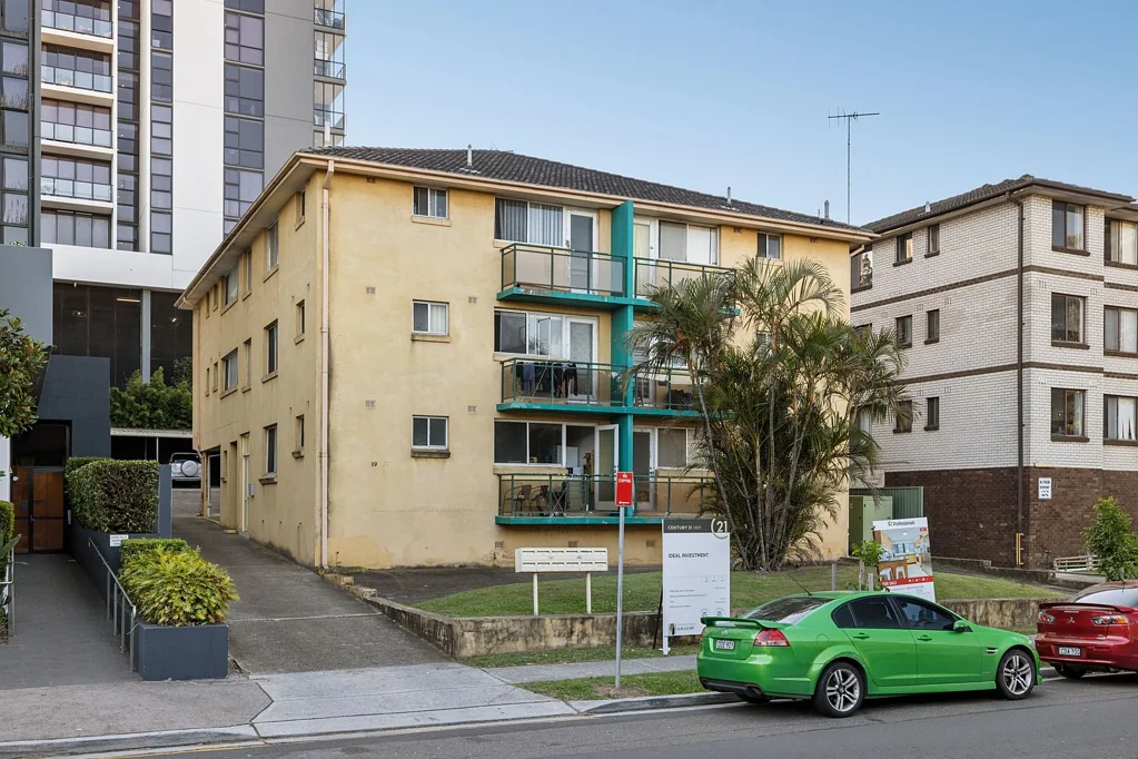 1/19 Charles Street, Liverpool, NSW 2170