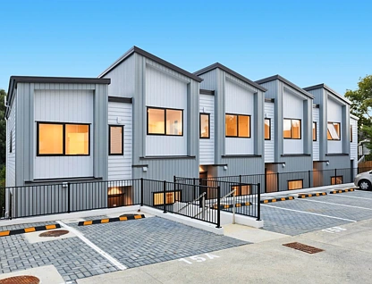 15C/15F/17B Tabitha Crescent, Henderson, Waitakere City, 2 chambres, 1 salles de bain, Townhouse