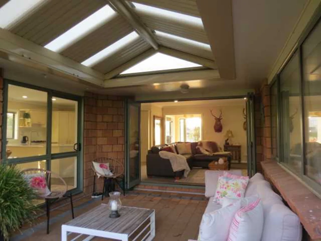 Rangatira Park 4房  Majority Brick and Double glazed in Rangatira Park