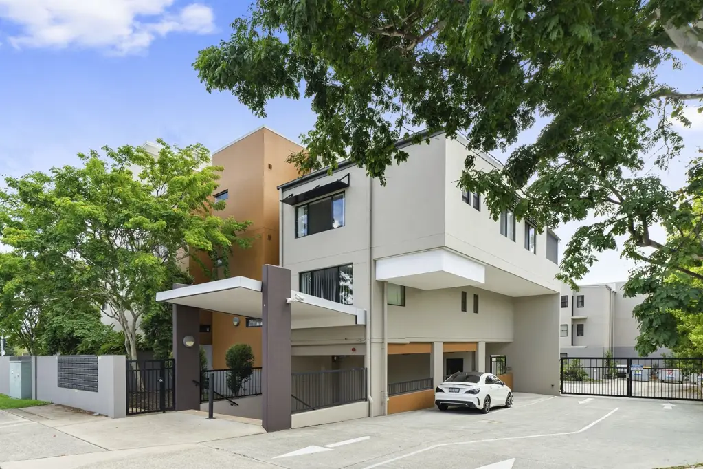 Upper Mount Gravatt 3Moenga MUST BE SOLD! GREAT INVESTMENT OPPORTUNITY